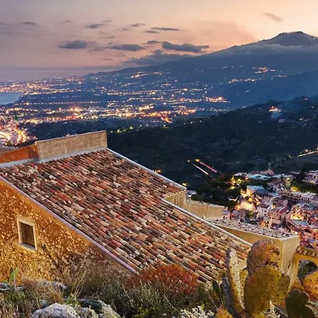 Beautiful Apartment Taormina